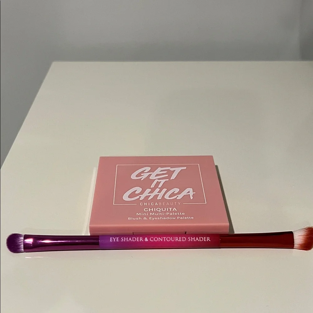 ipsy Chiquita Mini Multi-Palette - Vibrant Pink